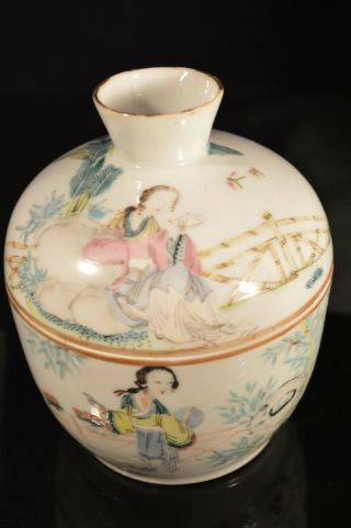 Fine Small Chinese Porcelain Famille Rose Jar With Cover,  Republic Period