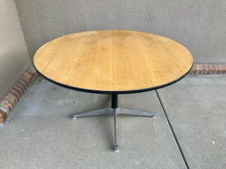 Eames Herman Miller 47 1/2 " Round Dining Table Mid Century Modern