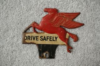 Vintage Antique Mobil Pegasus Drive Safely License Plate Topper