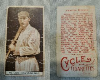 1912 T207 Tobacco Brown Background Buck Herzog York Giants Red Cycle