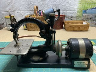 Willcox And Gibbs Industial Chain Stitch Sewing Machine