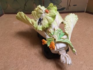 Chinese Carving Of Cabbage And Criket 2