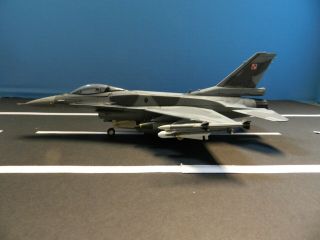 Lockheed F - 16C Fighting Falcon Hobby Master 3803 Diecast Model 2
