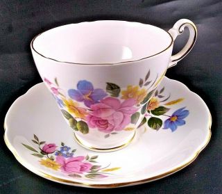 Vintage Regency Bone China Teacup & Saucer Set Hand Painted Floral Design Gilded