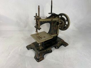 Antique 1930 ' s Muller Childs Toy sewing machine d362 3
