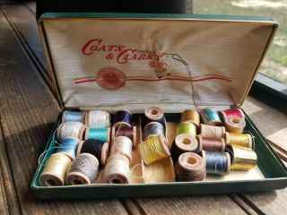 Vintage Coats And Clark’s Wooden Spools With Thread Wood Sewing And Box