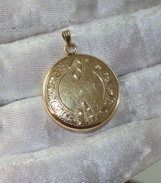 Vintage Or Antique 14k Gold Photo Locket Charm Pendant Opens 4 Grams