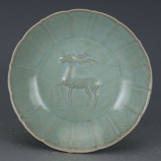 Chinese Old Ru Kiln Pink Green Crackle Glaze Carved Deer Pattern Porcelain Plate