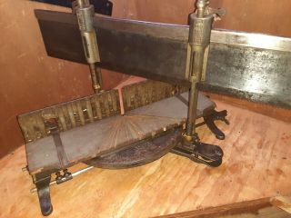 _ Antique 1912 Stanley Sw Mitre Box No.  242 With/ Disston And Sons Saw.  Very Cool