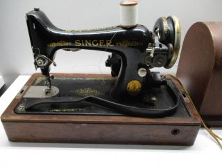 Rare Antique Vintage 1929 Singer Sewing Machine Model 99
