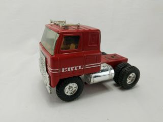 Vintage Ertl International Coe Semi Truck Red Cab 330729 Made In The U.  S.  A.