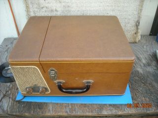 Vintage Sears Silvertone Portable Mono Tube Record Player Model 4249
