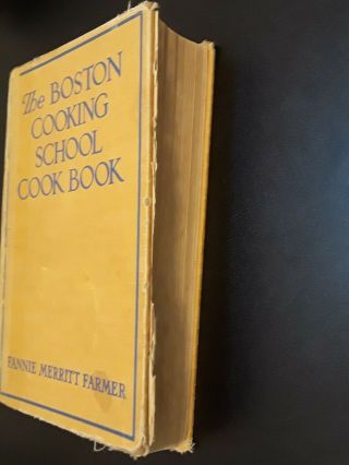 Vintage 1941 - THE BOSTON COOKING SCHOOL COOKBOOK Fannie Merritt Farmer 3