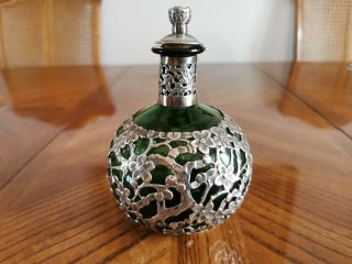 Antique Chinese Solid Silver Cased Green Glass Scent Bottle Signed & Marked 90.