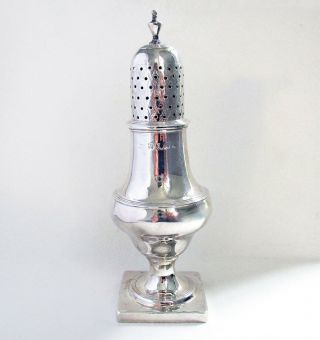Georgian George Iii Antique Sterling Silver Pepper Pot Caster William Bateman