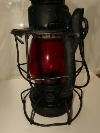 Vintage Antique Dietz Vista Red Glass Railroad Lantern - Stamped L&NE RR 2