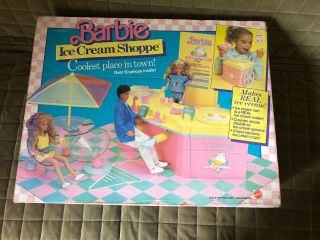 Vintage 1986 Barbie Ice Cream Shoppe Near Complete With Box 3653