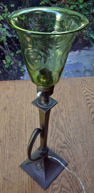 Stylish Brass Arts & Crafts Table Lamp With Shade - 1900