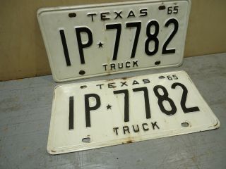Texas Truck License Plate Pair 1965 Vintage 65 Black On White Front Rear Ip - 7782
