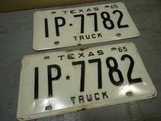 TEXAS Truck License Plate Pair 1965 Vintage 65 Black on White Front Rear IP - 7782 2