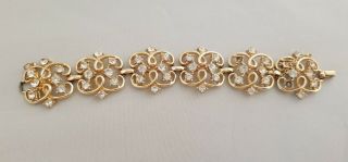 Vintage Coro Filigree Flower Clear Rhinestones Gold Tone Bracelet,  6.  5 " Long.
