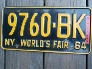 Vintage 1964 York Worlds Fair License Plate 64 W/ 65 Reg 9760 - Bk
