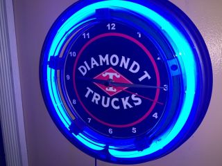 Diamond T Trucks Motors Auto Garage Advertising Man Cave Neon Clock Sign