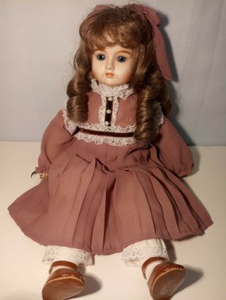 Vintage Porcelain Gorham Musical Doll 1981 Christina Wind Up With Key