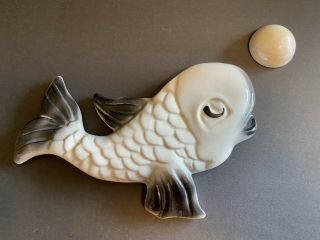 Vintage Chalkware Fish With Luster Bubble Black And White Wall Pocket Plaque
