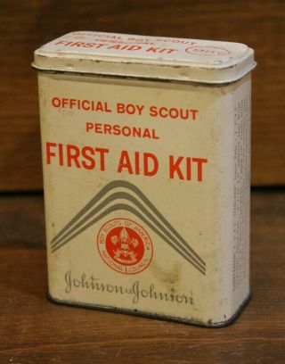 Boy Scouts Vintage First Aid Kit W/ Contents Tin Johnson & Johnson Personal Kit
