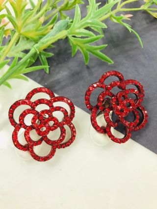 Estate Vintage Red Rhinestones Roses Earrings Clip On 1.  25 " T