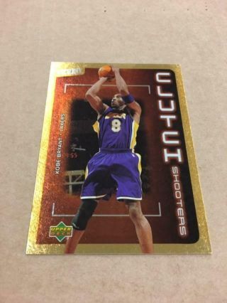2003 - 04 Upper Deck Victory Kobe Bryant Gold Clutch Shooters Lakers 181 35/100