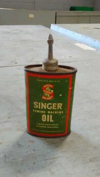 Vintage Advertisning Singer Sewing Machine Oil Lead Top Oiler Tin Can