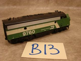 B13b Vintage Ho Scale Train Diesel Engine 9760 Burlington Northern Running