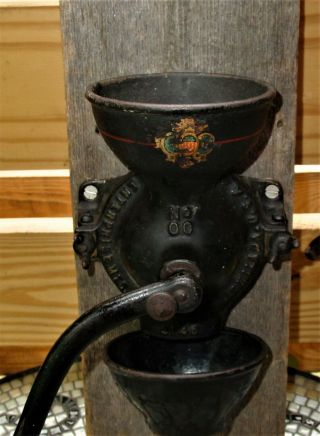 ANTIQUE ENTERPRISE CAST IRON WALL MOUNT COFFEE GRINDER/CUP PAINT/DECAL 2