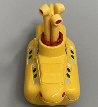 Vintage The Beatles Yellow Submarine - Corgi - Diecast Model Toy Car 1:160 2