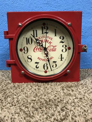 Vintage Econolite Traffic Light Coca Cola Clock 5 Cents Delicious Drink