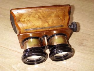 Antique Wooden Stereo Viewer / Stereoscope,  Mahogany / 19th Century