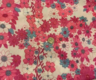 2.  3 Yds Vtg 70’s Slight Stretch Neon Pink Flower Power Polyester Fabric Vintage