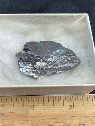 Unknown Mineral Specimen in Cardboard Box - 11.  6 Grams - Vintage Estate Find 3