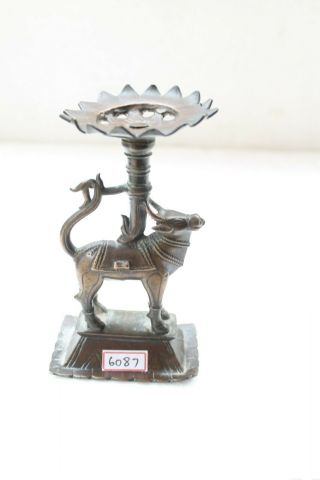 Antique Old Solid Copper Fine Nandi Figure Engraved Rare Oil Lamp Stand Nh6087