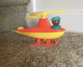 Vintage 1972 Fisher Price “little People” Airport 996 Helicopter - Pre - Owned