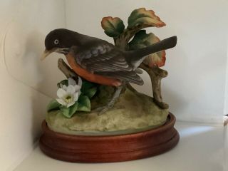 Vintage Andrea By Sadek Robin Bird Figurine On Wood Stand Made In Japan