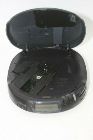 Vintage Sony D - 242CK Discman ESP Portable CD Player Walkman Mega Bass AL 2