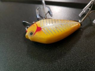 Vtg.  Heddon Punkinseed Fishing Lure 1940 Early 2 Piece Hardware Yellow Shore 2