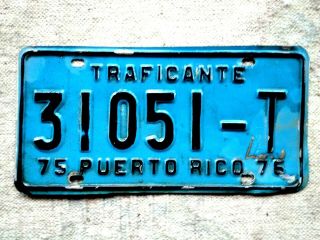 Puerto Rico License Plate Tag: 1975 - 1976 Traficante Dealer - Low