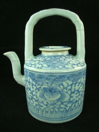 Antique China 19th C.  Chinese Porcelain Blue & White Porcelain Teapot With Lid.