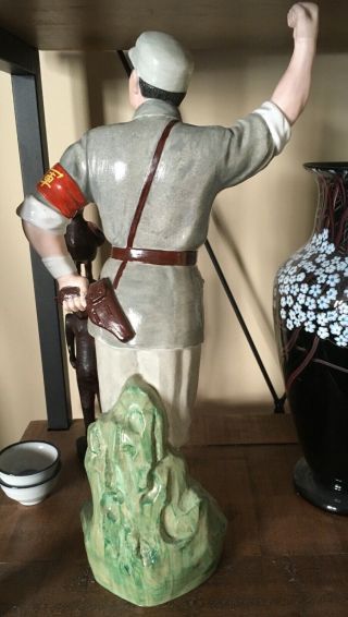 Old chinese Cultural Revolution Soldier porcelain statue 2