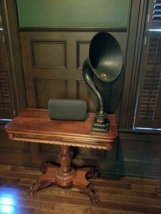 Antique Horn Speaker By Magnavox Type R - 3 Model D