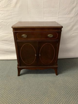 Vintage Small Wood Mahogany Vinyl Record Lp Storage Cabinet With Inlaid Detail